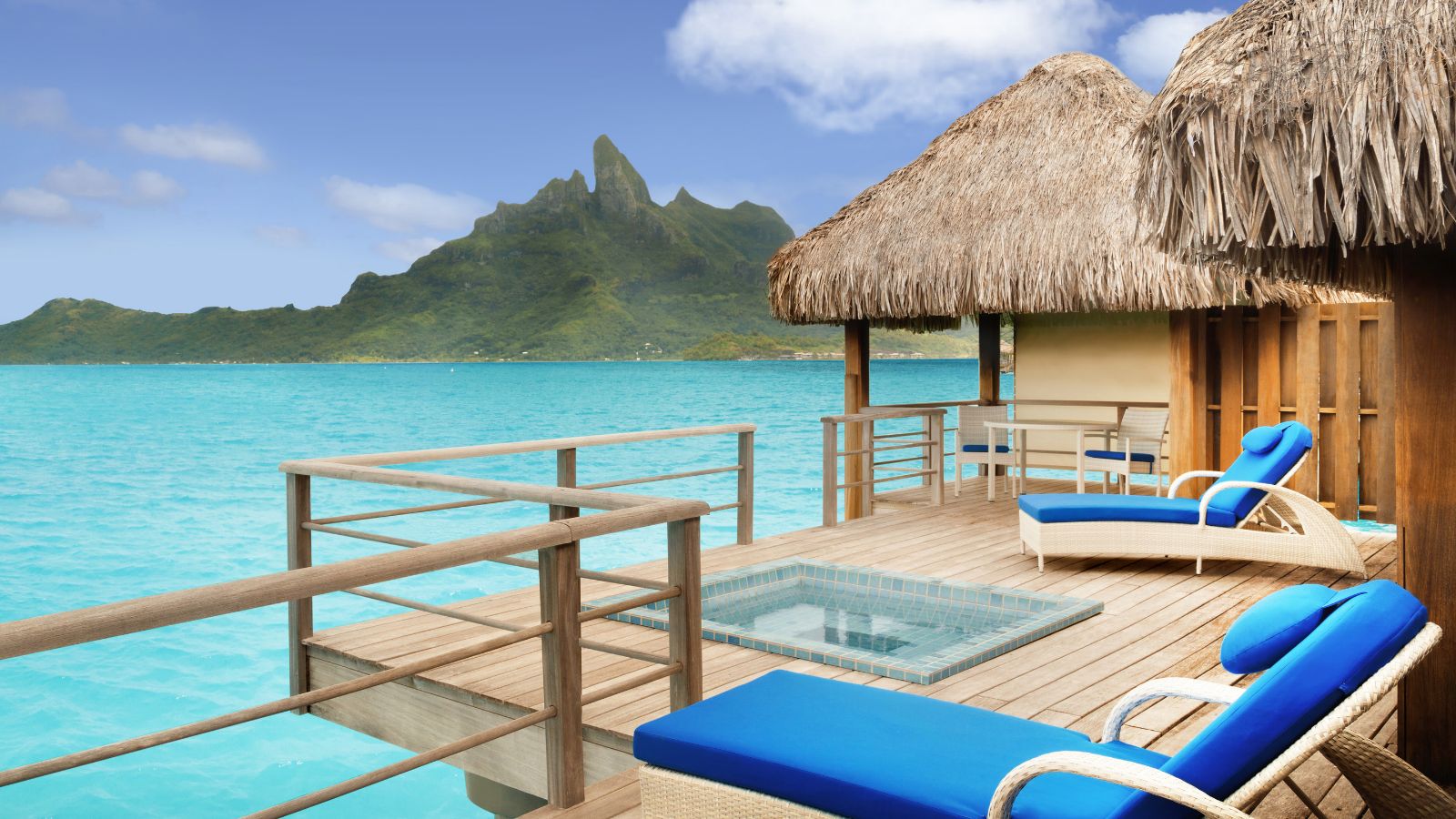 Starwood Suites The St. Regis Bora Bora Resort